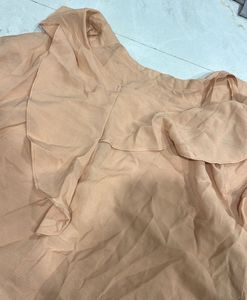 Chic Ruffled One-Shoulder Top