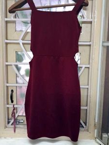 Maroon Cut-out Bodycon Dress