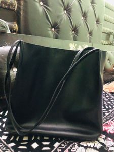 Chic Black &amp; Brown Crossbody Bag