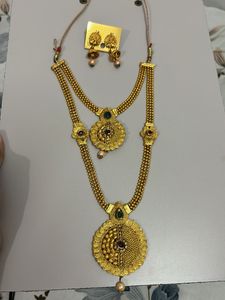 Traditional Gold Necklace &amp; Earrings Set