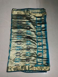 Pure Kanchipuram Silk Saree With Blouse