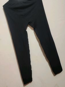 Black ⚫ Legging For 8- 10 Year Girl. 24- 26 Waist