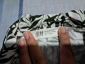 White &amp; Black Leaf Print Casual Shirt