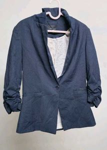 Premium Pinstripe Blazer wid Stylish Ruched Sleev