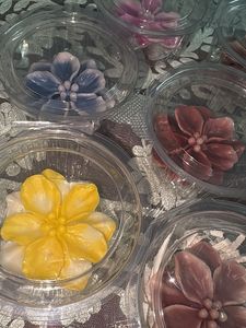 Set of 8 Floral Candles
