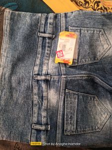 High Waist Jeans New With 5 Button