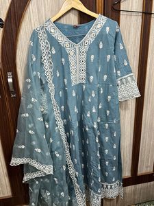 pakistani Blue Embroidered Kurta Set with Dupatta