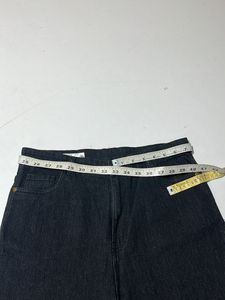 01 Women Flared Fit Jeans
