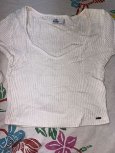 Hollister California Ribbed V-Neck Top