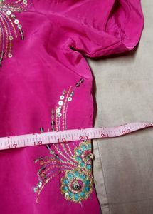 MAGENTA Patila Salwar Suit