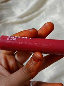 Lakme 9-5 Liquid Lipstick