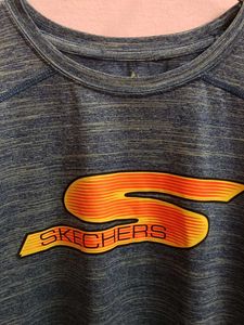 SKECHERS Athletic T-Shirt
