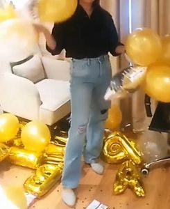 B1G1 off duty Ripped Denim Jeans