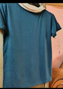 Casual Blue Top with Contrasting Collar