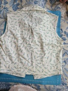 Floral Sleeveless Denim Jacket