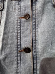 New Women's Denim Jacket with Striped Sleeves