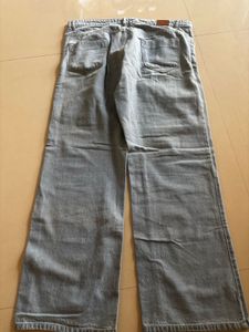 Light Wash Straight Leg Jeans