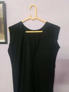 Sleeveless Black Top