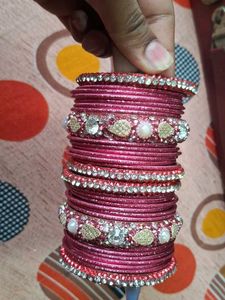 Stunning Pink Bangle Set