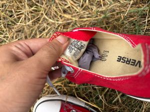 Rare red converse low