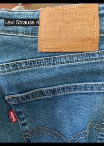 Levi's Flared dark Blue Jeans 4
