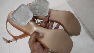 inch"5 New Heels