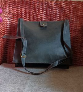Classic Black Leather Shoulder Bag