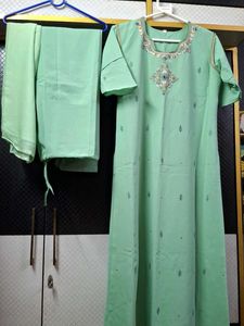 Elegant Mint Green Kurta Set with Intricate Embroi