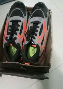 Stylish Black &amp; Gray Sports Shoes