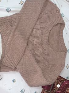 Chic Rose Knit Cropped Sweater