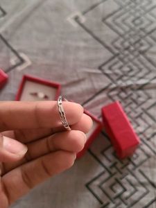Set of Elegant Diamond Rings