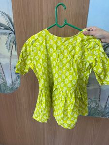 Vibrant Kurta with Floral Print