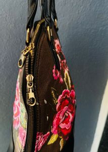 Imported Chic Floral Dome Handbag 👜