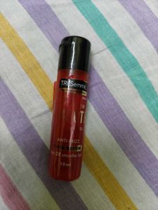 TRESemme Anti-Frizz Hair Serum And Lipstick Combo