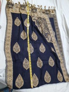 Elegant Paisley Print Scarf