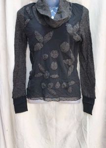 I. Unique Textured Long Sleeve Top