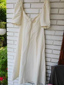 Zara Elegant White Puff Sleeve Midi Dress