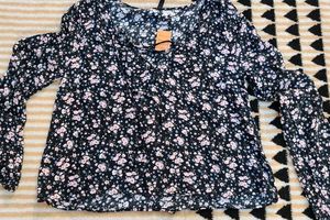Floral Print Long Sleeve Top