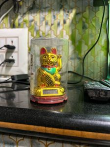 Golden Maneki Neko Lucky Cat