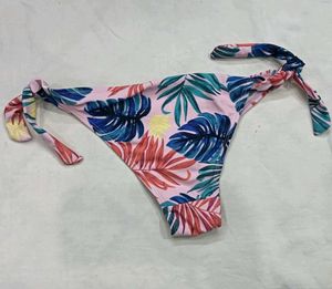 ❤️‍🔥 Tropical Print Tie-Side Bikini Bottom
