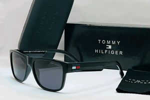 Tommy Hilfiger Sunglasses Unisex