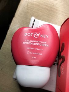 DOT &amp; KEY Tinted Sunscreen SPF 50+