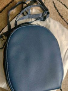 Stylish Blue sling bag