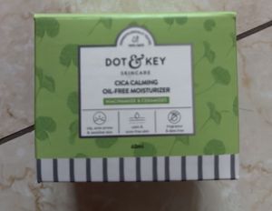 Dot & Key Cica Calming Oil-Free Moisturizer