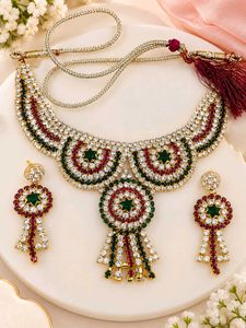 Exquisite Indian Necklace &amp; Earring Set