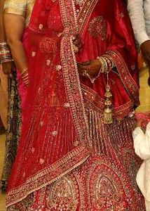 Full Jaari Work Designer Bridal Lahenga