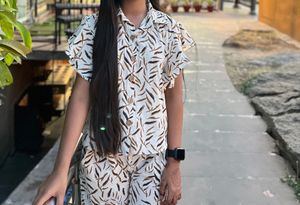 women beige botanical print co-ord set .