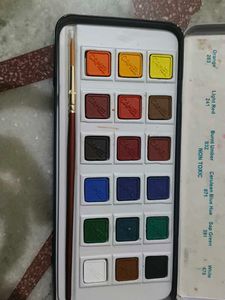 Camel Artists' Water Colour Cakes
