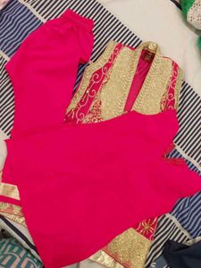 Pink &amp; Gold Embellished Indian Outfit