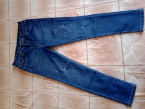 Men's Blue Distressed Denim Jeans